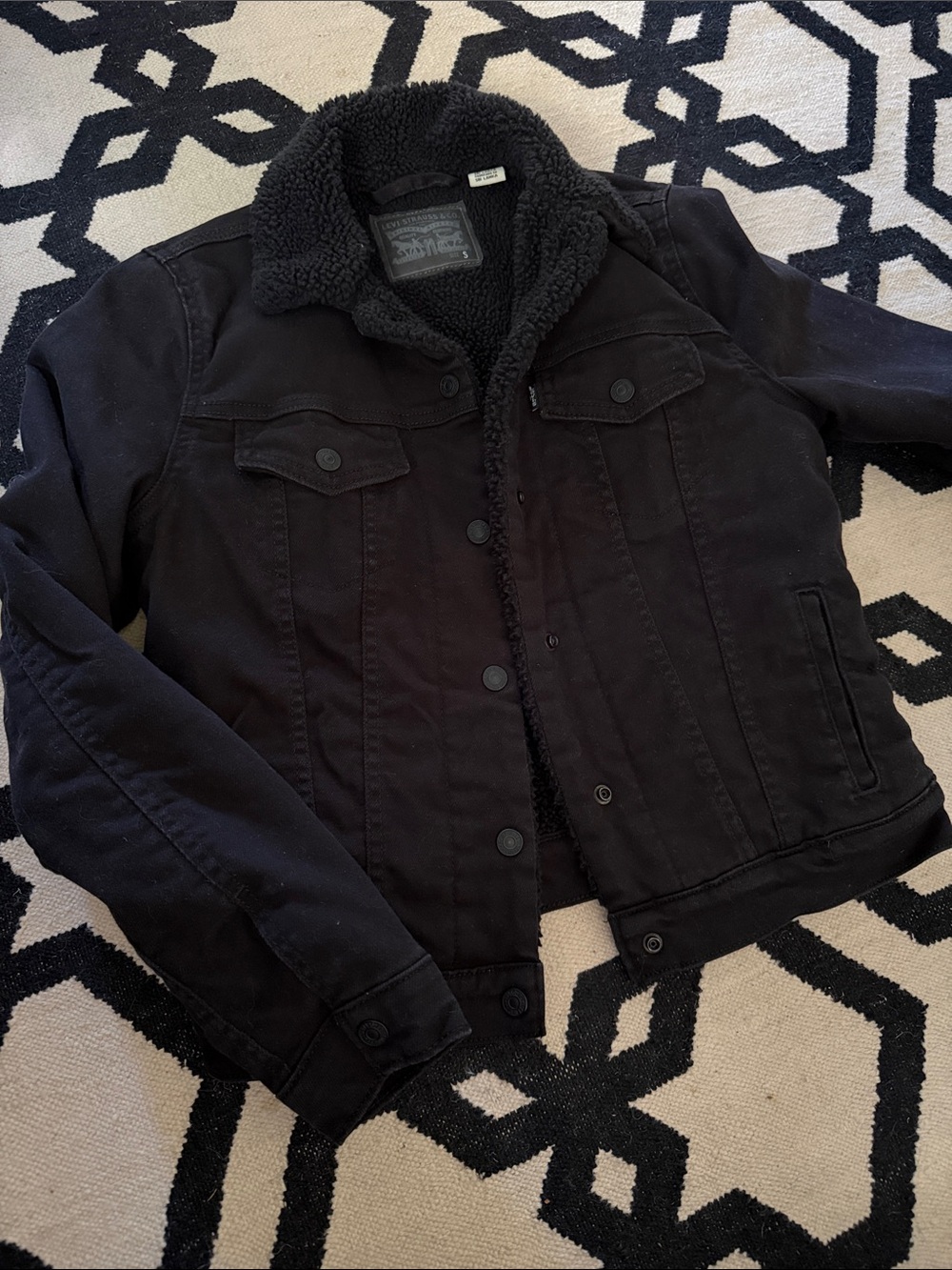 Levi's Black Sherpa-Lined Women's Jean Jacket